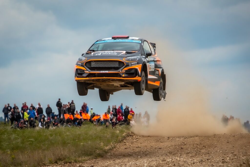 Adrian Rzeźnik, Kamil Kozdroń