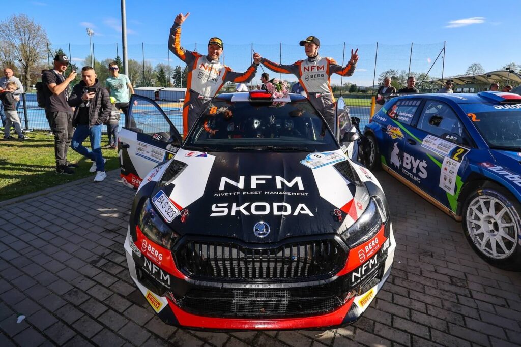 Adrian Rzeźnik, Kamil Kozdroń